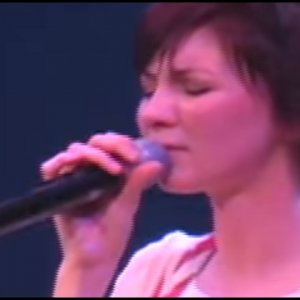 How He Loves Us - Kim Walker-Smith / Jesus Culture - Jesus Culture Music