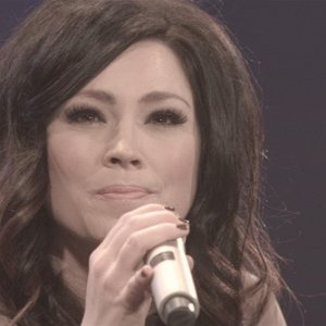 Kari Jobe - I Am Not Alone (Live)